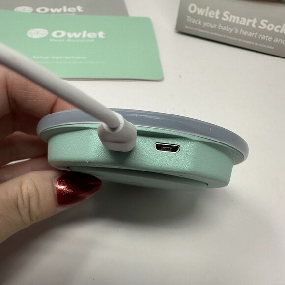 Owlet Smart Sock 2 Base and Cable NO Socks - Picture 4 of 6